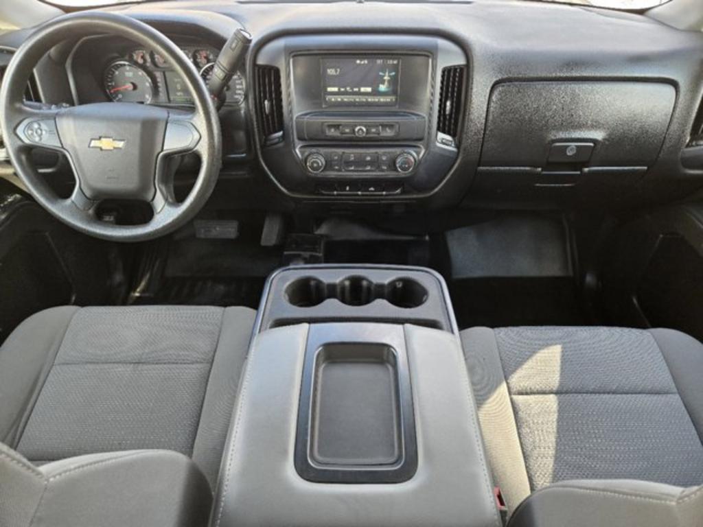 2019 Chevrolet Silverado Ld - $15,999