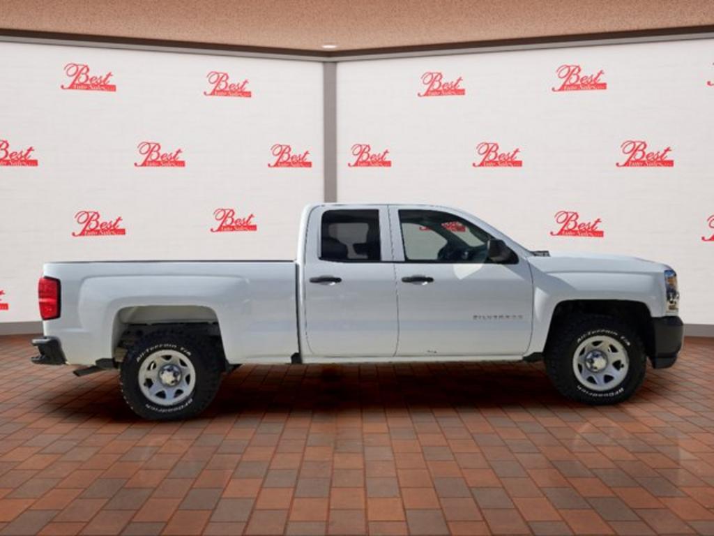 2019 Chevrolet Silverado Ld - $15,999