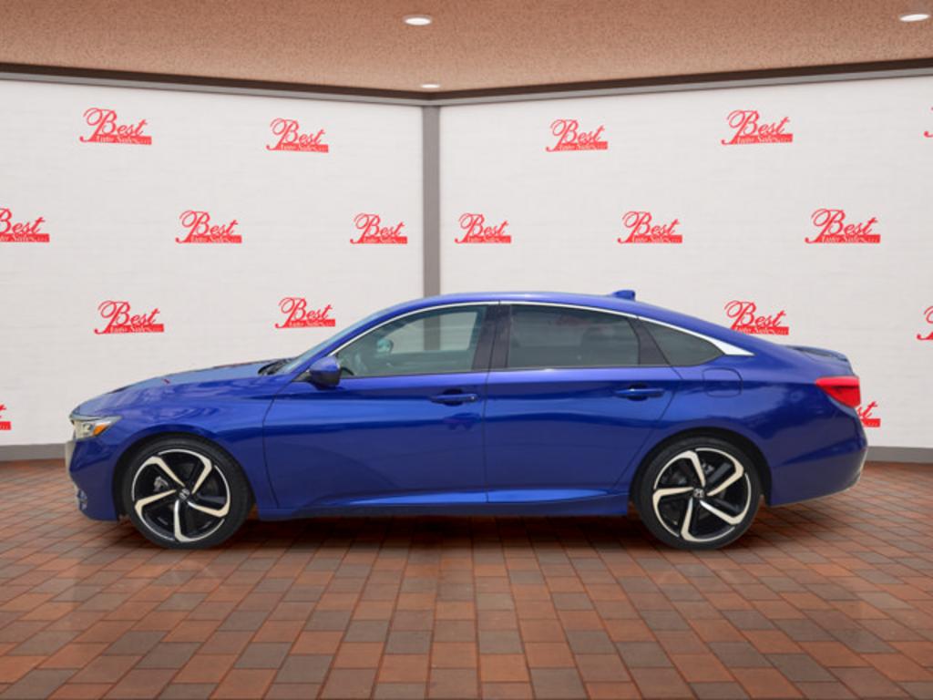 2018 Honda Accord - $15,999