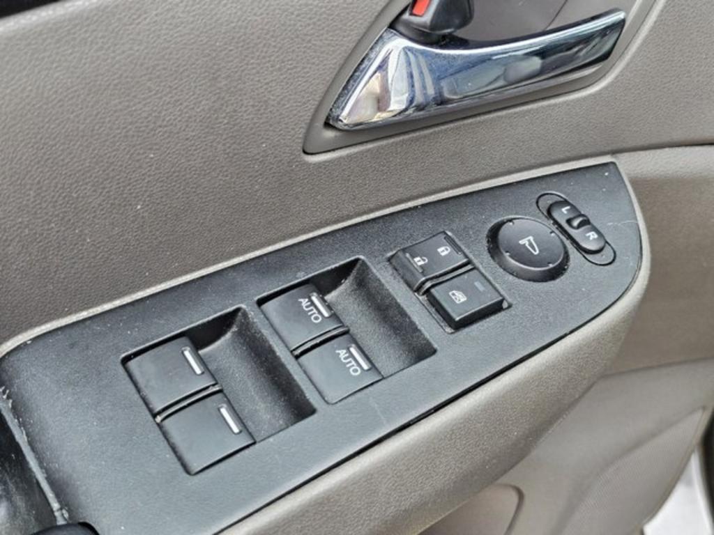 2015 Honda Odyssey EX-L photo