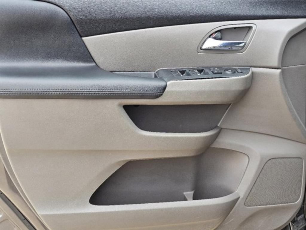 2015 Honda Odyssey EX-L photo
