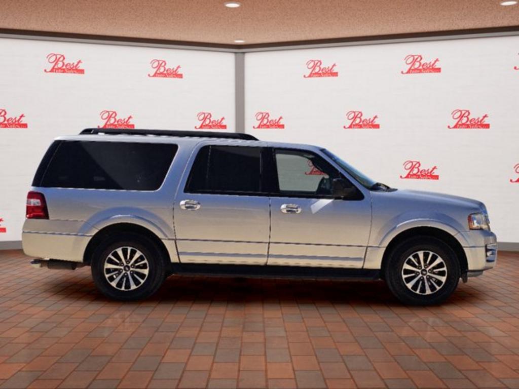 2016 Ford Expedition - $13,999