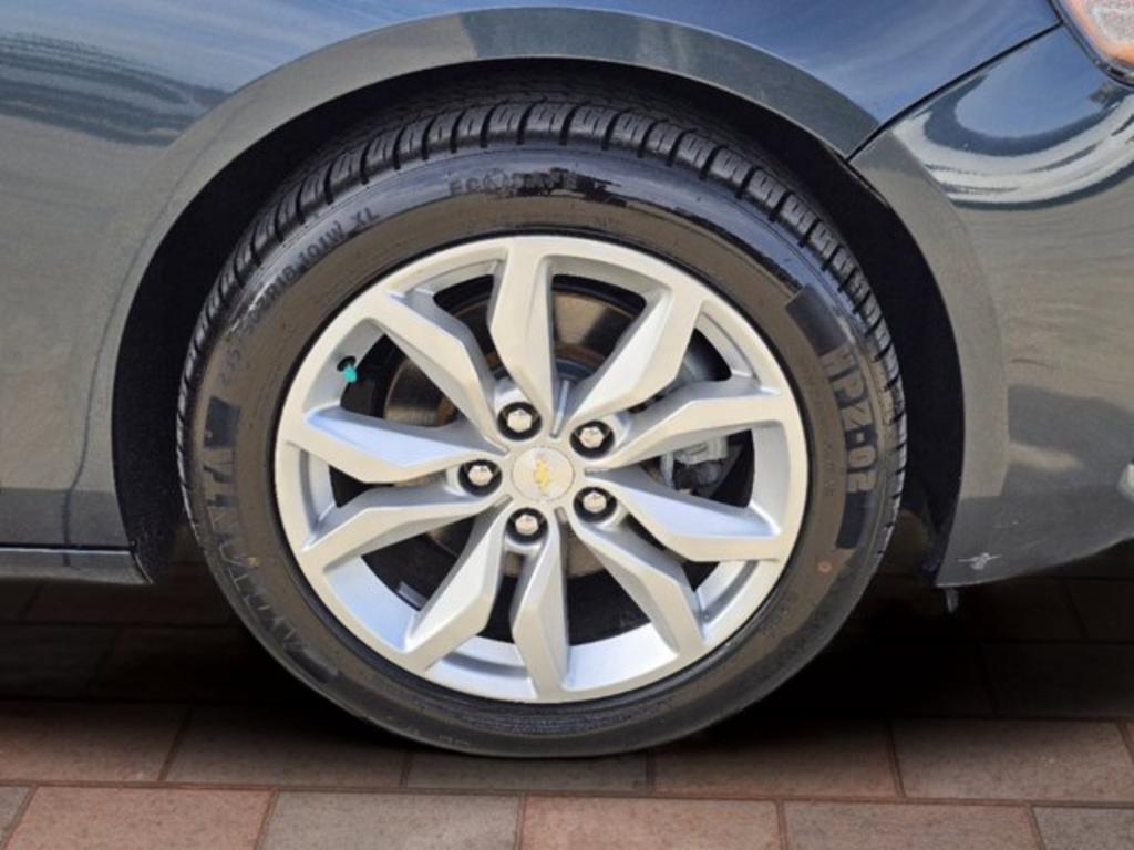 2018 Chevrolet Impala - $14,999