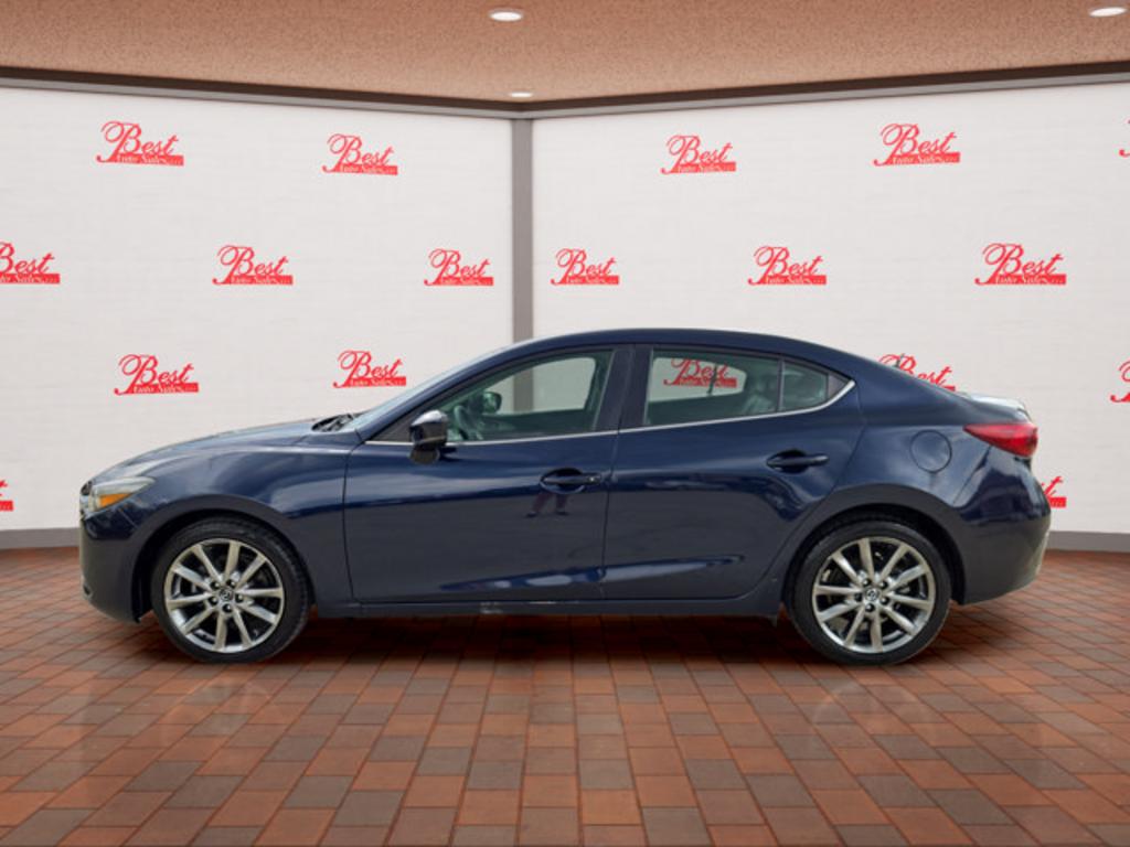 2018 MAZDA MAZDA3 - $10,999