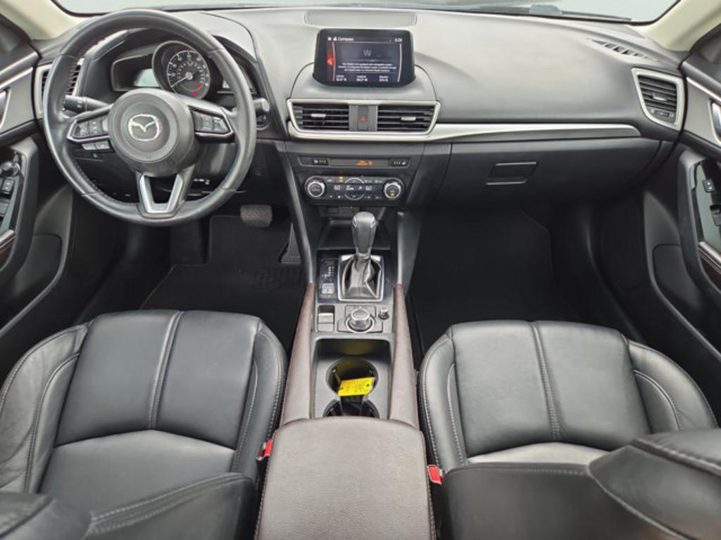 2018 MAZDA MAZDA3 - $10,999