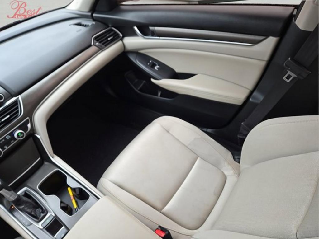 2019 Honda Accord - $16,999