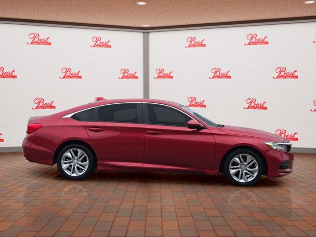 2019 Honda Accord - $16,999