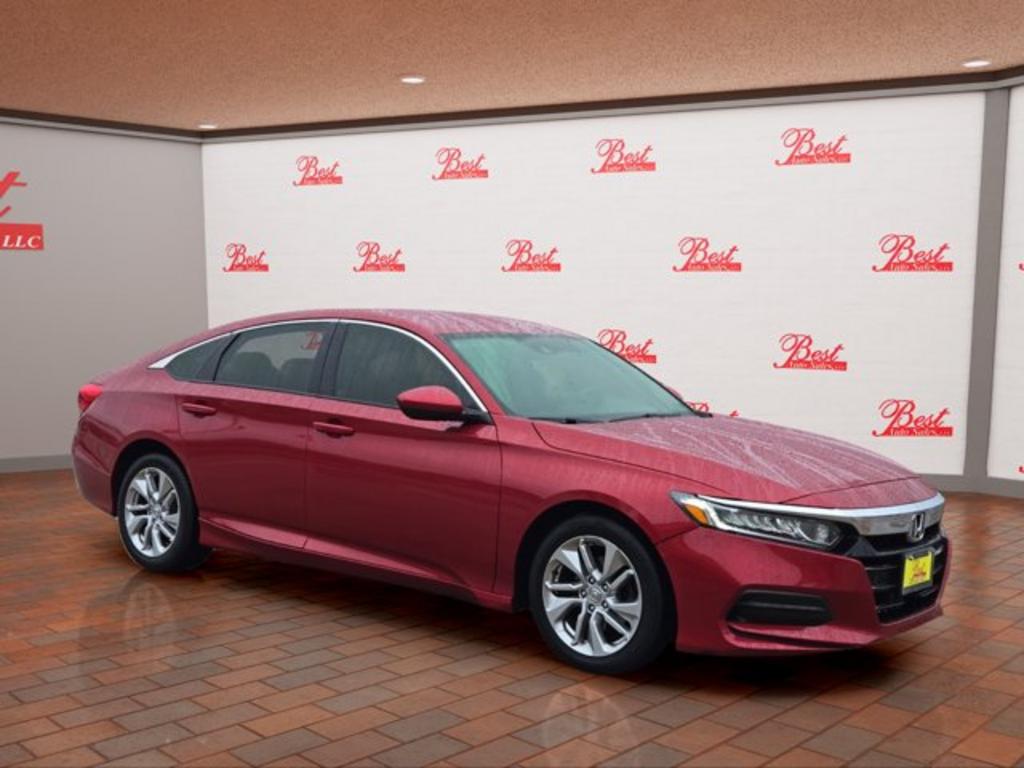 2019 Honda Accord - $16,999