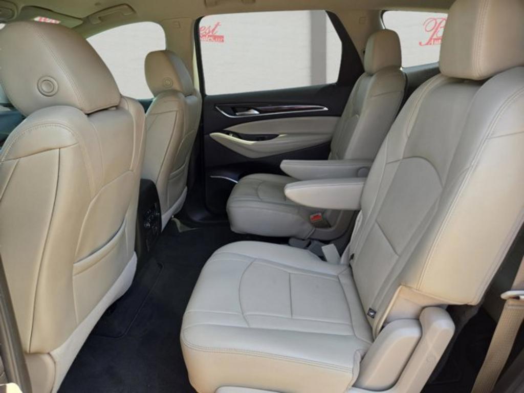 2019 Buick Enclave Essence photo