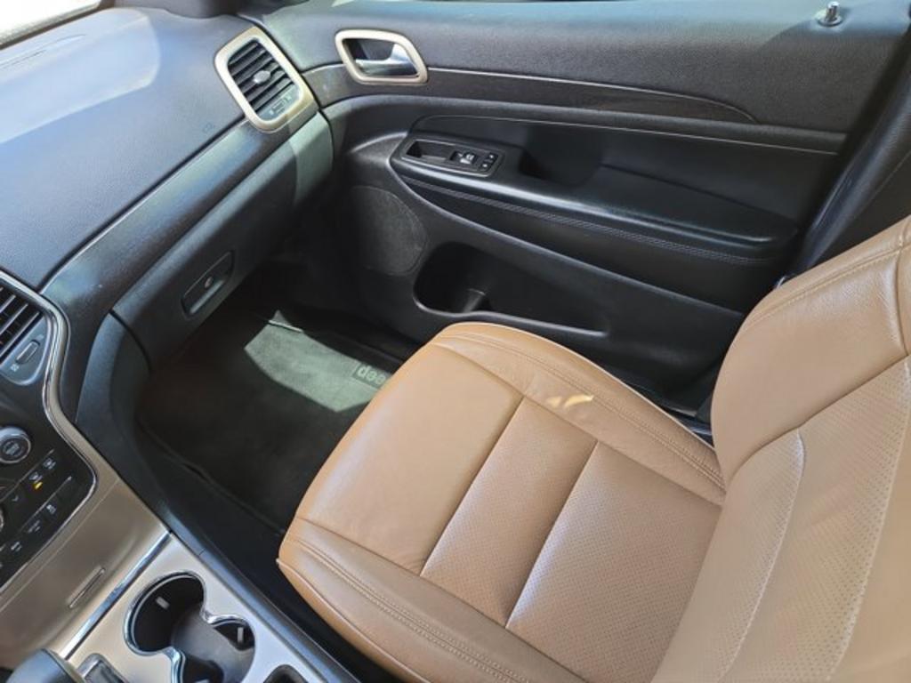 2017 Jeep Cherokee - $16,999