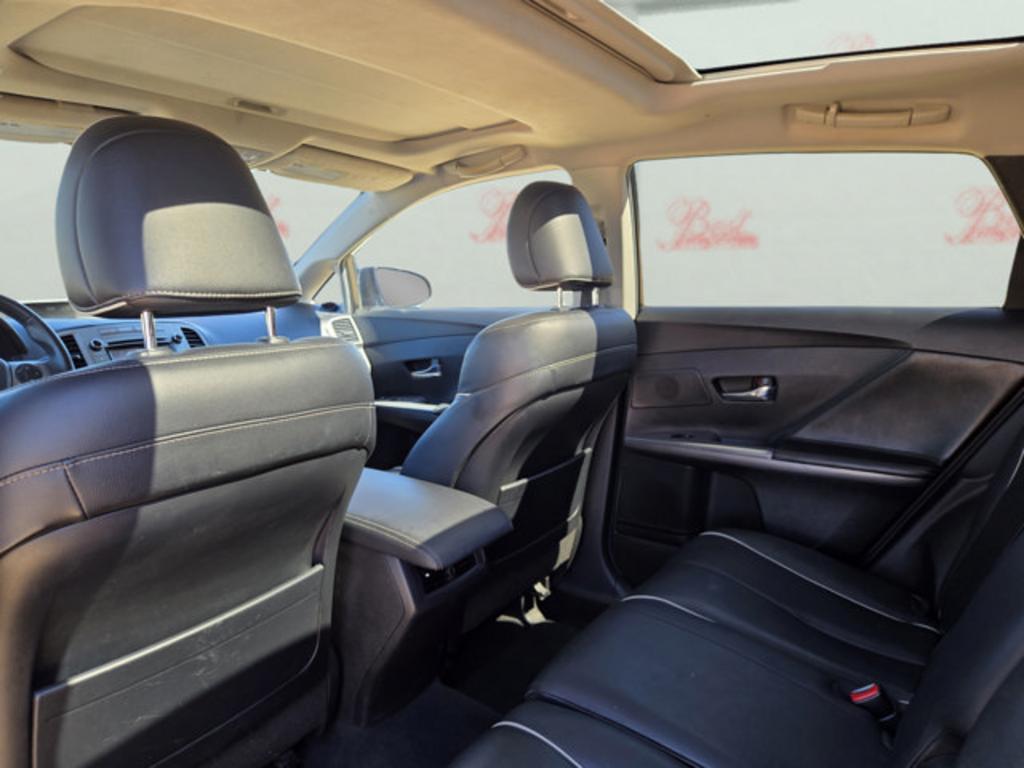 2015 Toyota Venza - $13,999