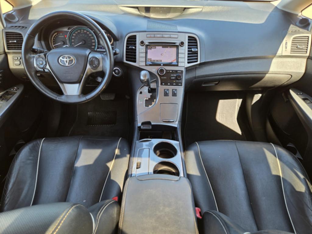 2015 Toyota Venza - $13,999