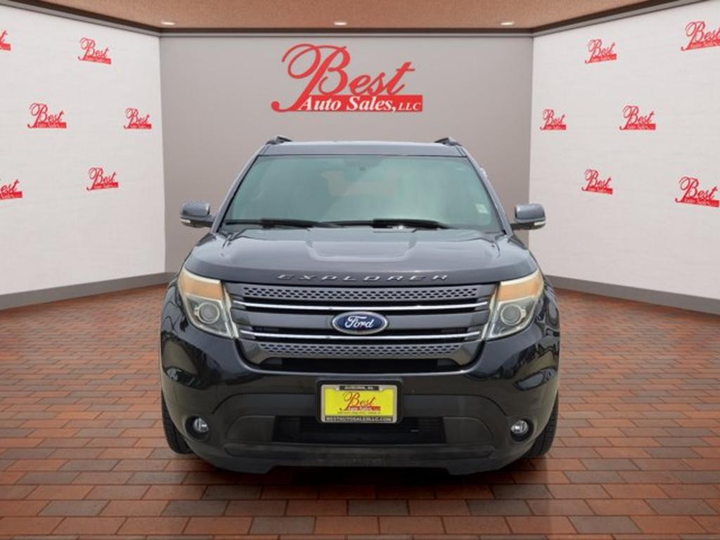 2015 Ford Explorer - $15,999