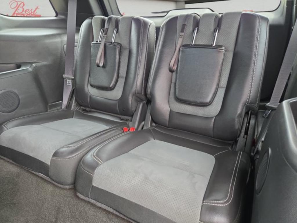 2015 Ford Explorer - $15,999
