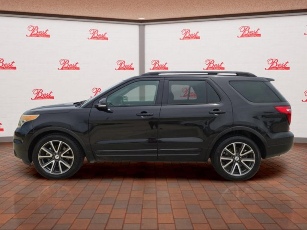 2015 Ford Explorer XLT photo