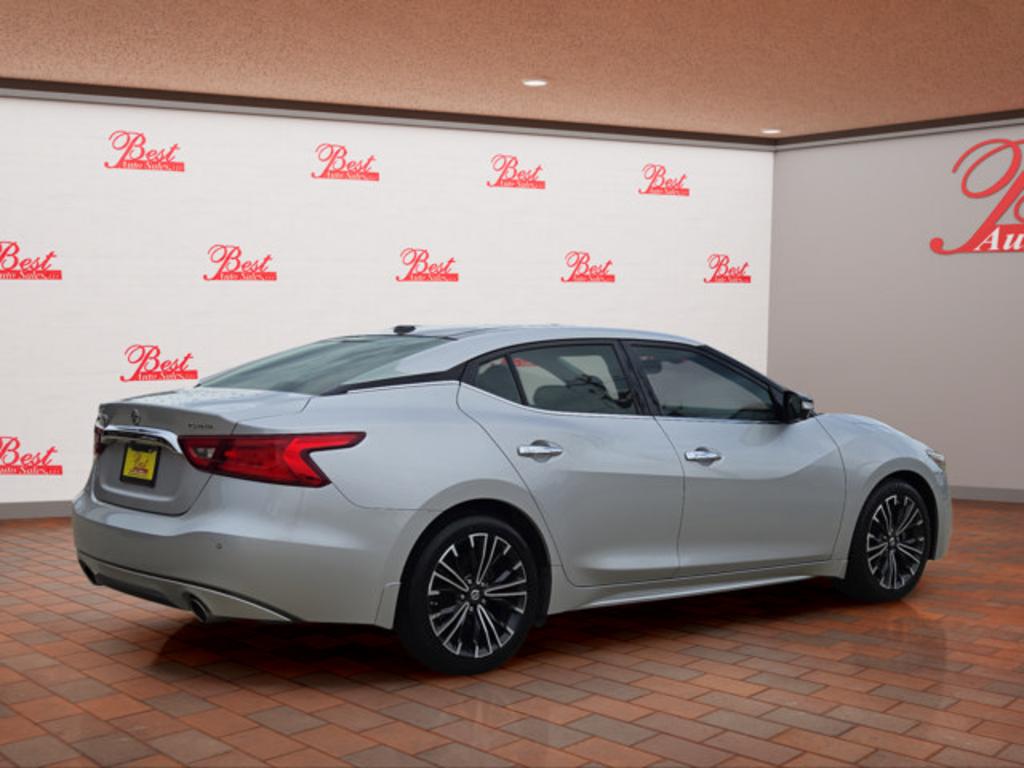 2016 Nissan Maxima - $13,999
