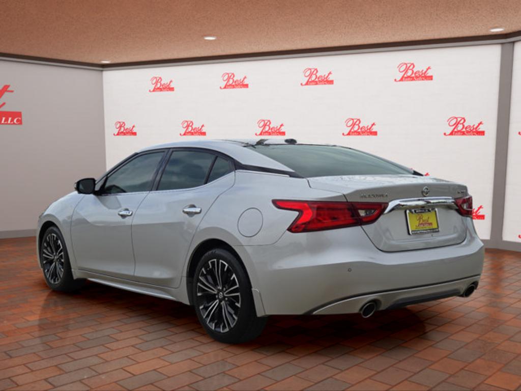 2016 Nissan Maxima - $13,999