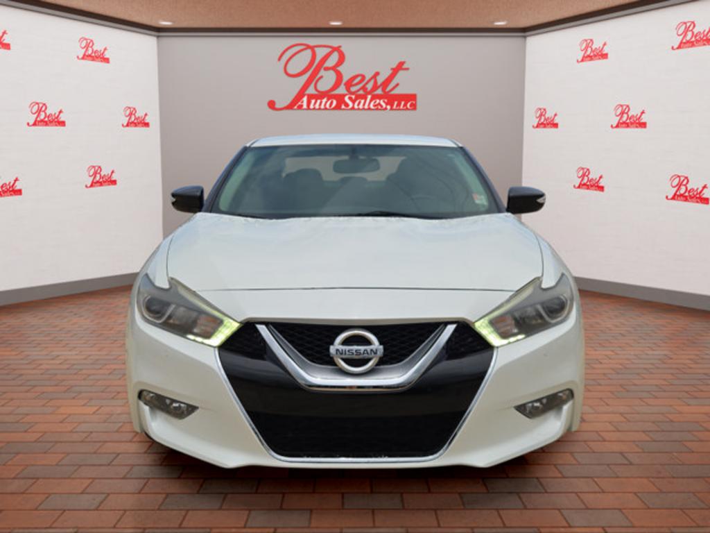 2017 Nissan Maxima - $15,999