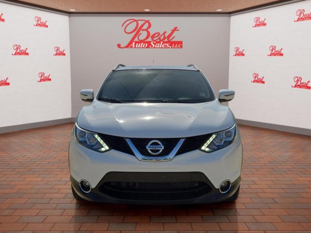 2017 Nissan Rogue Sport S photo