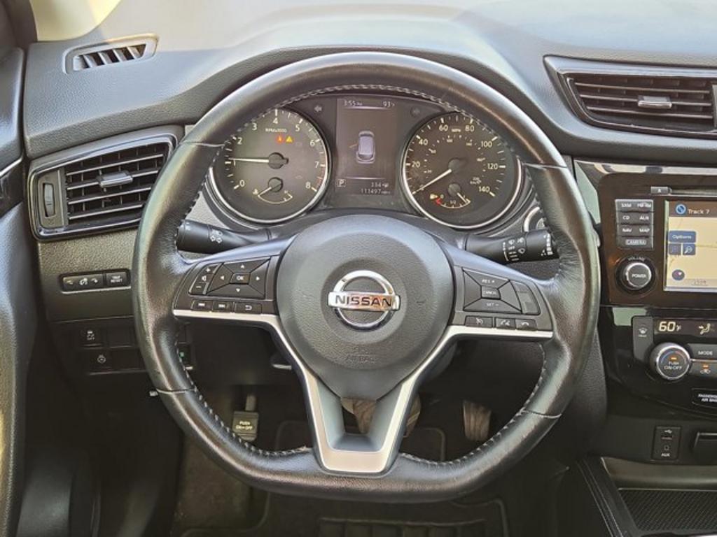 2017 Nissan Rogue Sport S photo