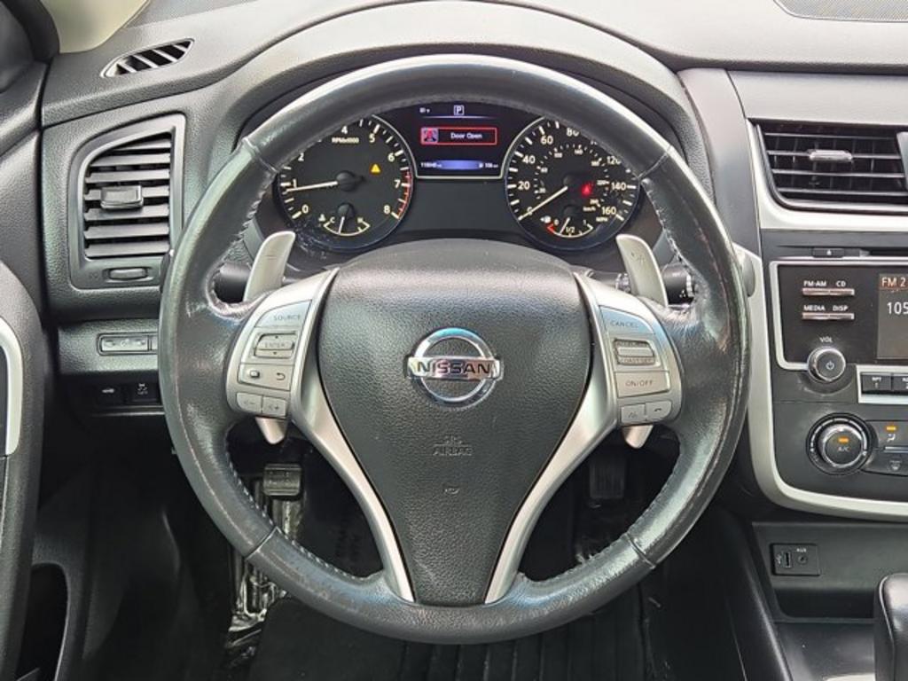 2017 Nissan Altima photo