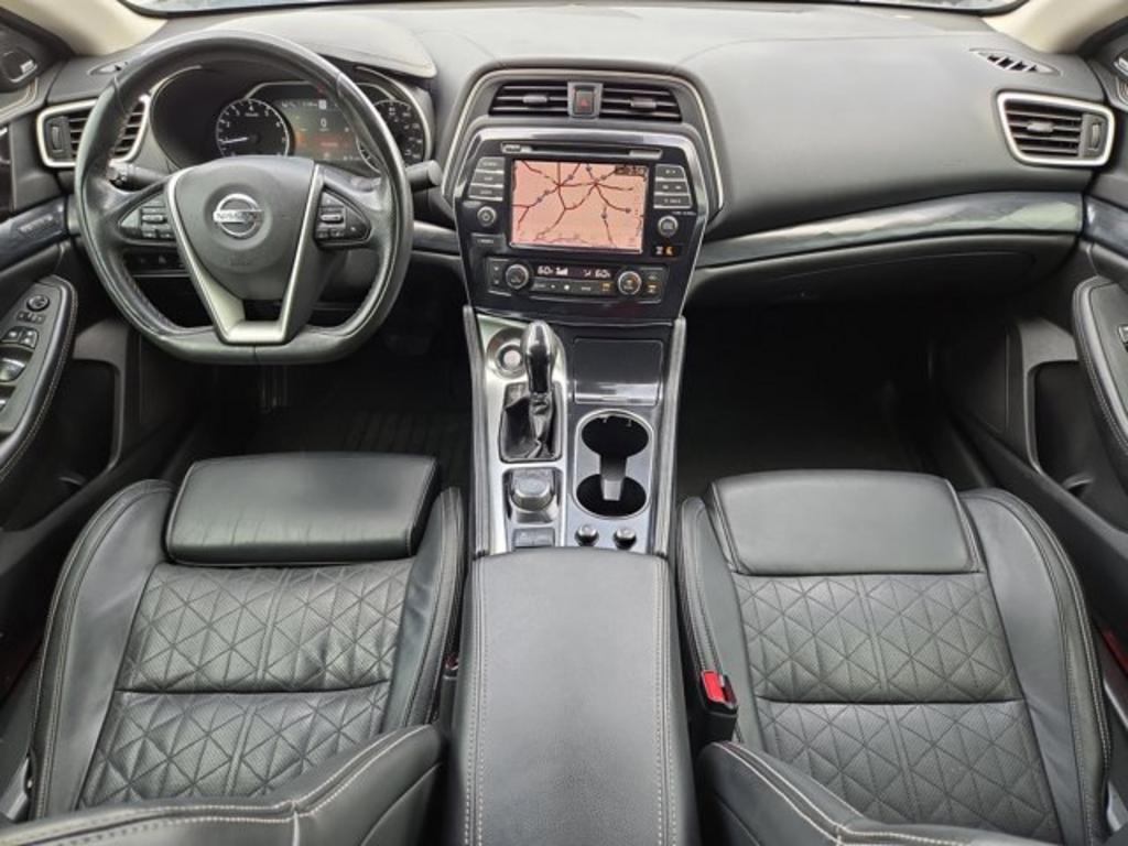 2019 Nissan Maxima Platinum photo