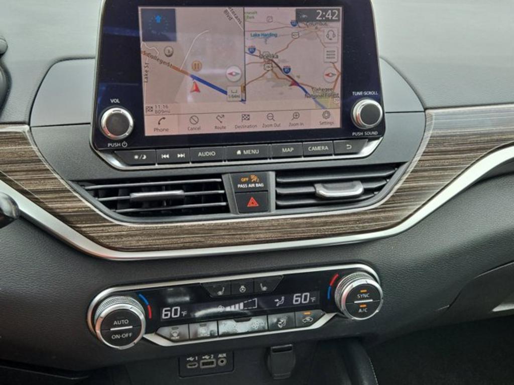 2019 Nissan Altima SL photo