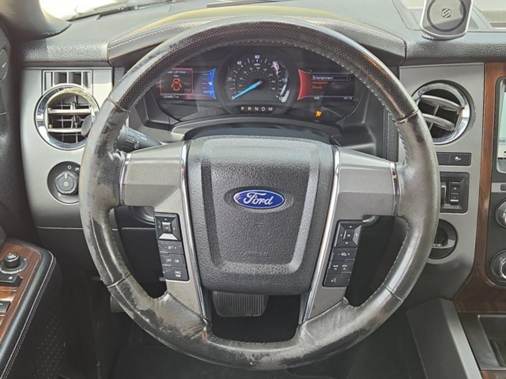 2017 Ford Expedition - $20,999