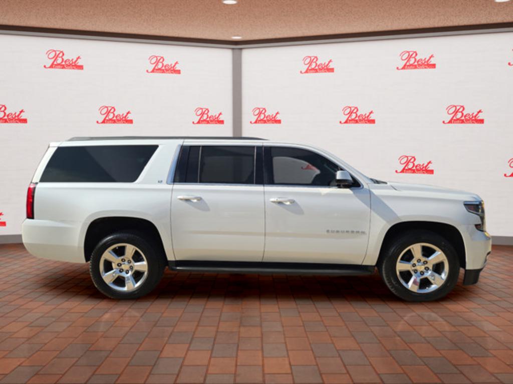 2016 Chevrolet Suburban - $16,999