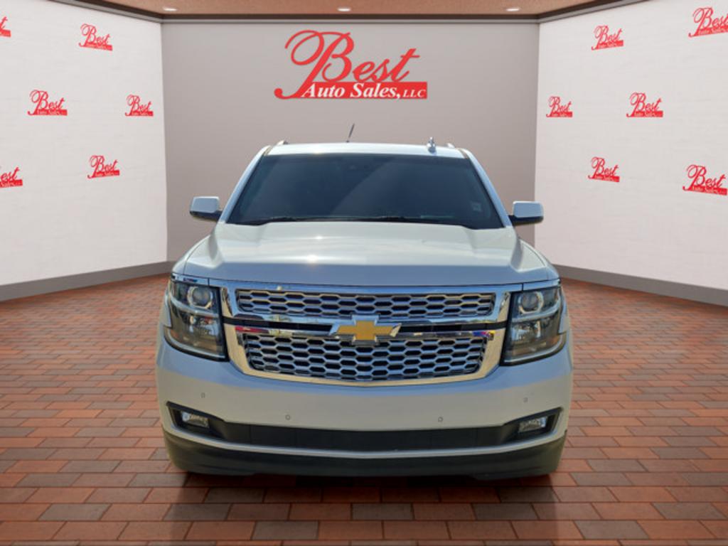2016 Chevrolet Suburban - $16,999