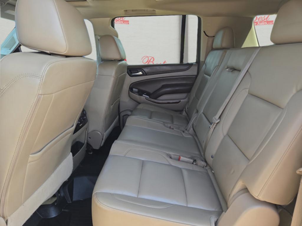 2016 Chevrolet Suburban - $16,999