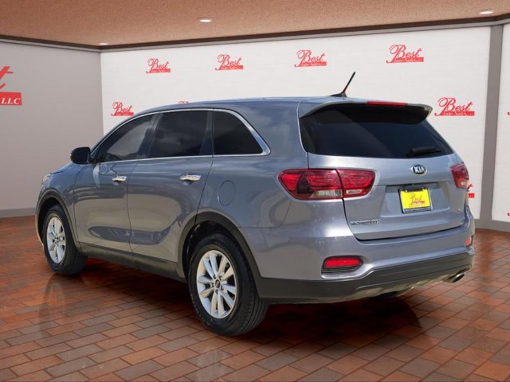 2020 Kia Sorento LX photo