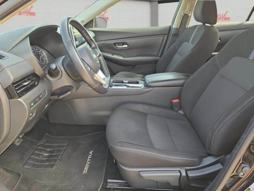 2022 Nissan Sentra SV photo
