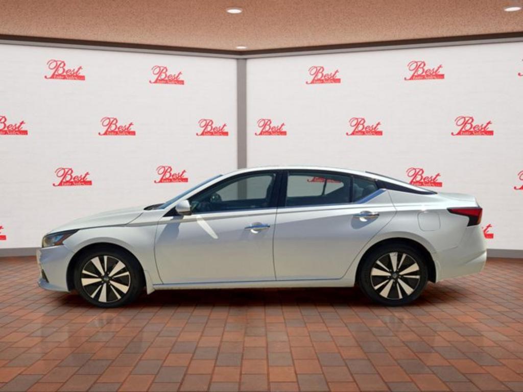 2019 Nissan Altima SV photo