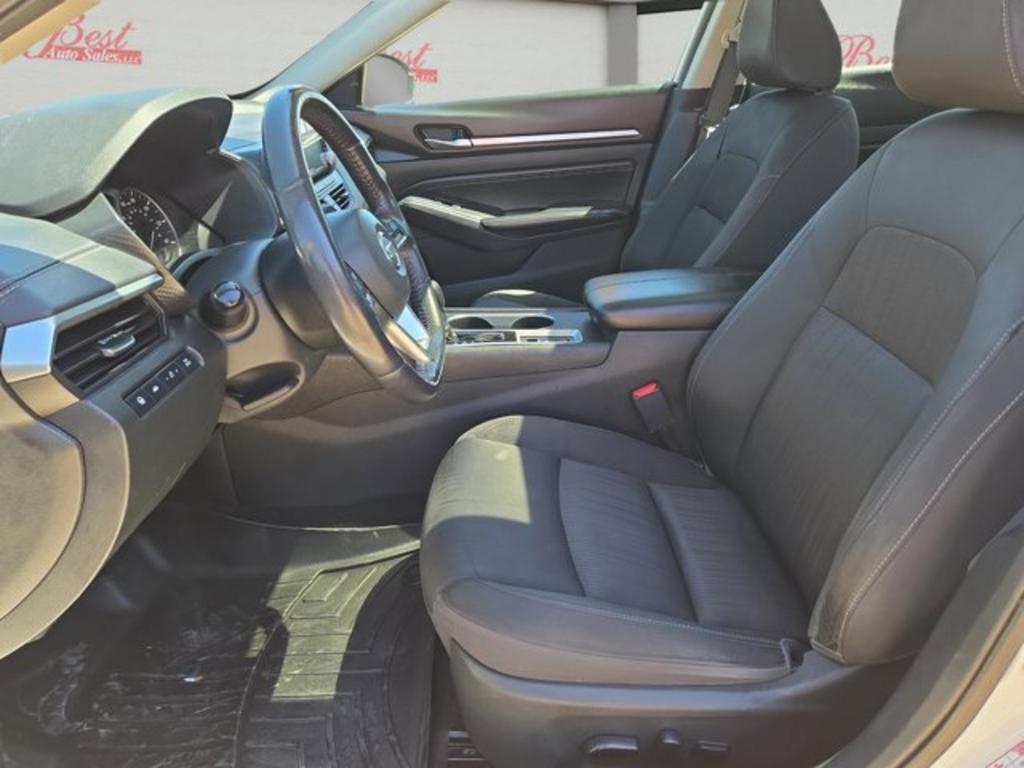 2019 Nissan Altima SV photo