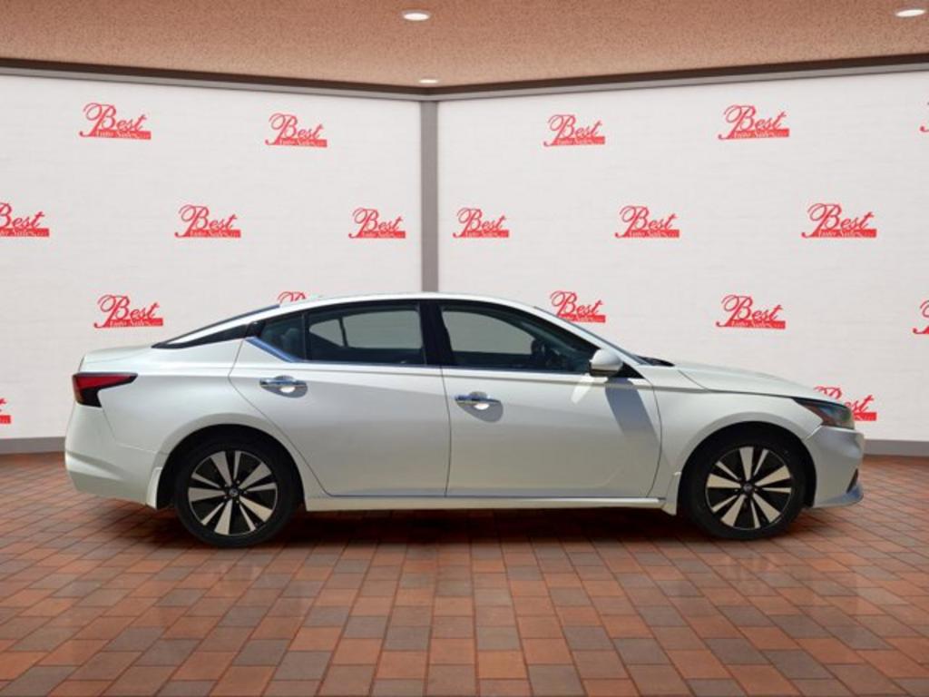 2019 Nissan Altima SV photo