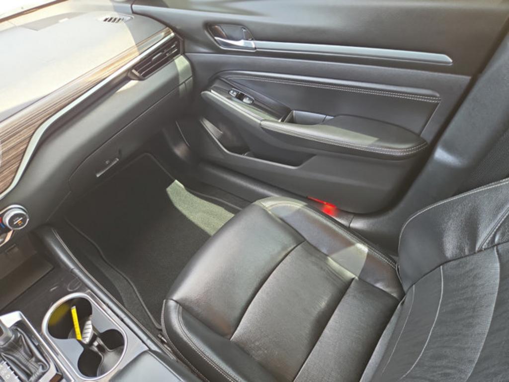 2020 Nissan Altima - $21,999