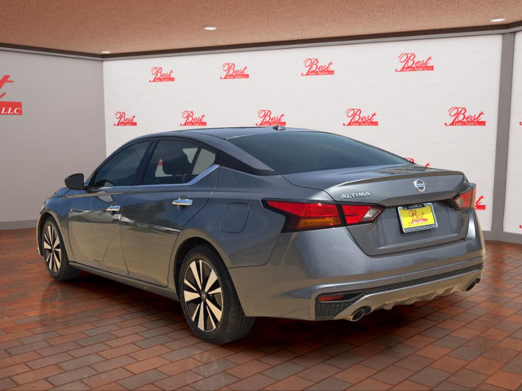2020 Nissan Altima - $21,999