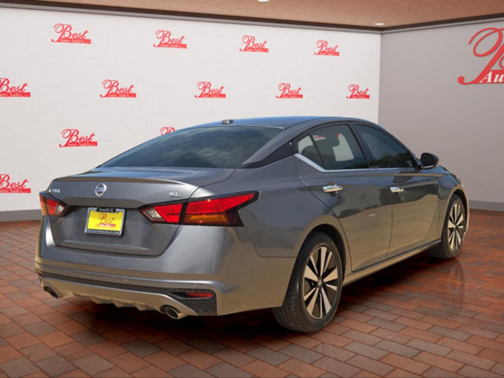 2020 Nissan Altima - $21,999