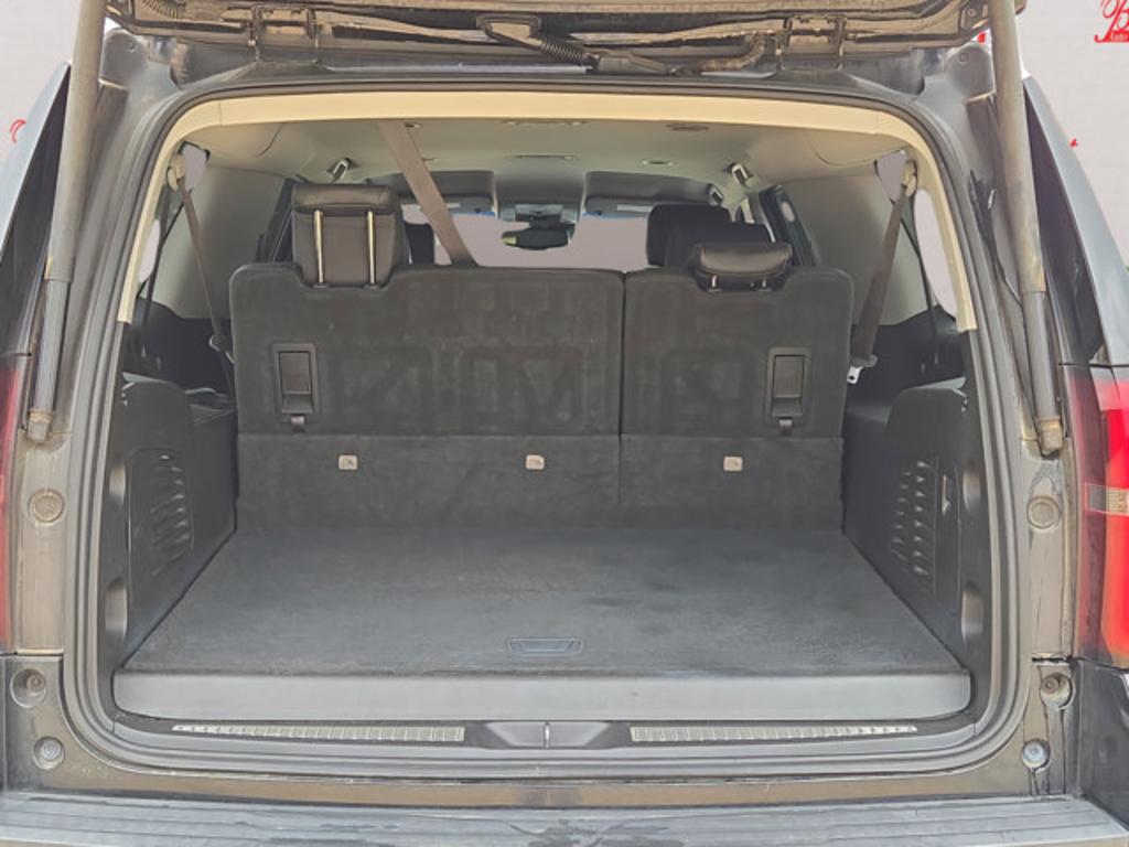 2018 Chevrolet Suburban - $22,999