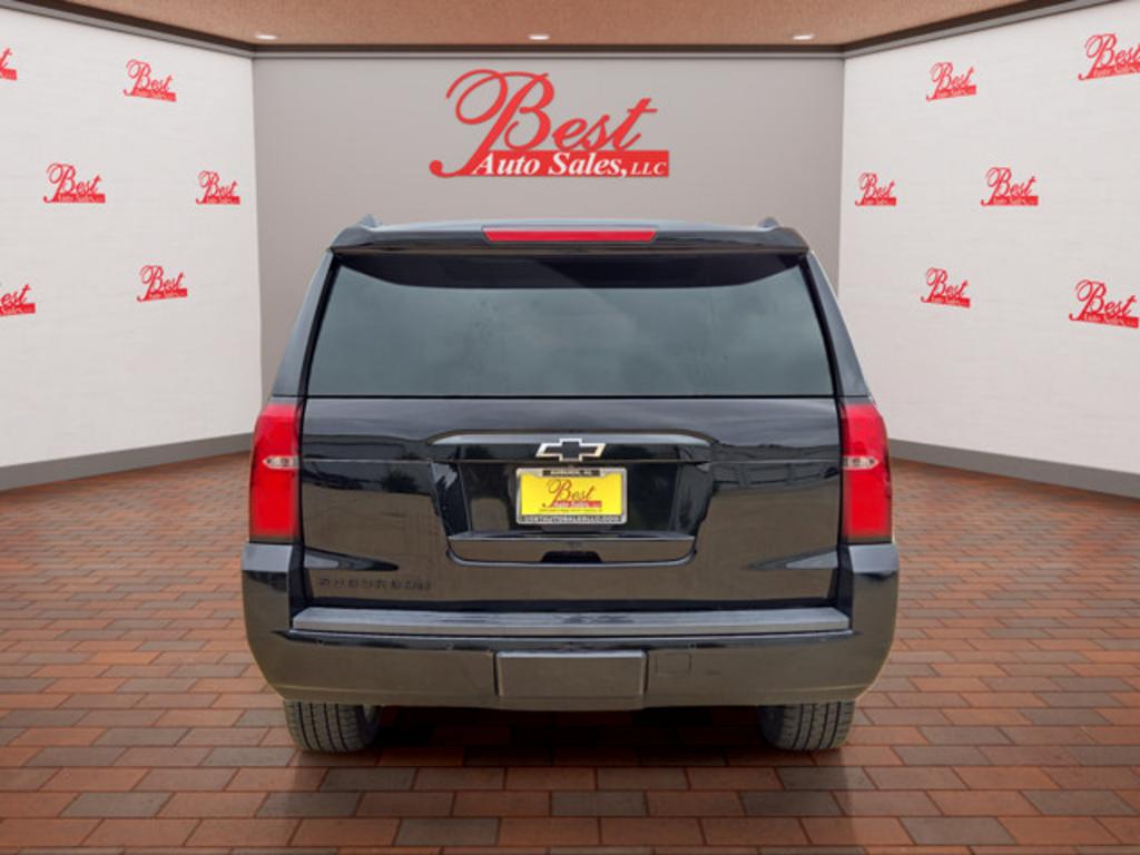 2018 Chevrolet Suburban - $22,999