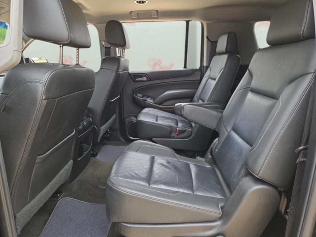 2018 Chevrolet Suburban - $22,999