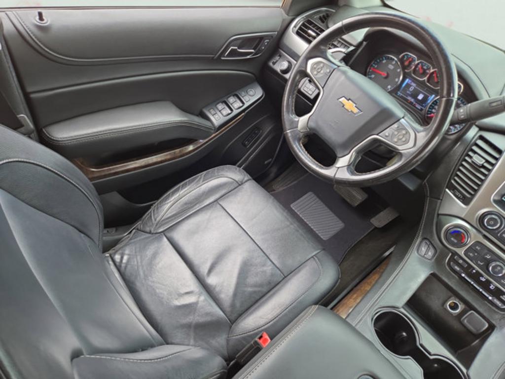 2018 Chevrolet Suburban - $22,999