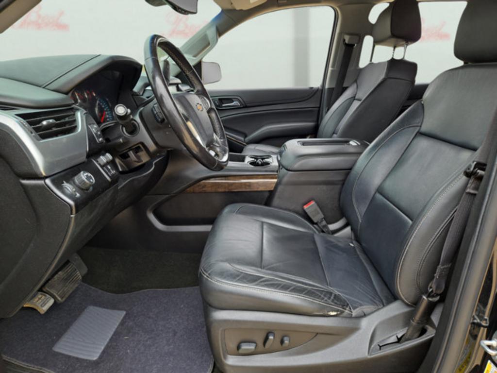 2018 Chevrolet Suburban - $22,999