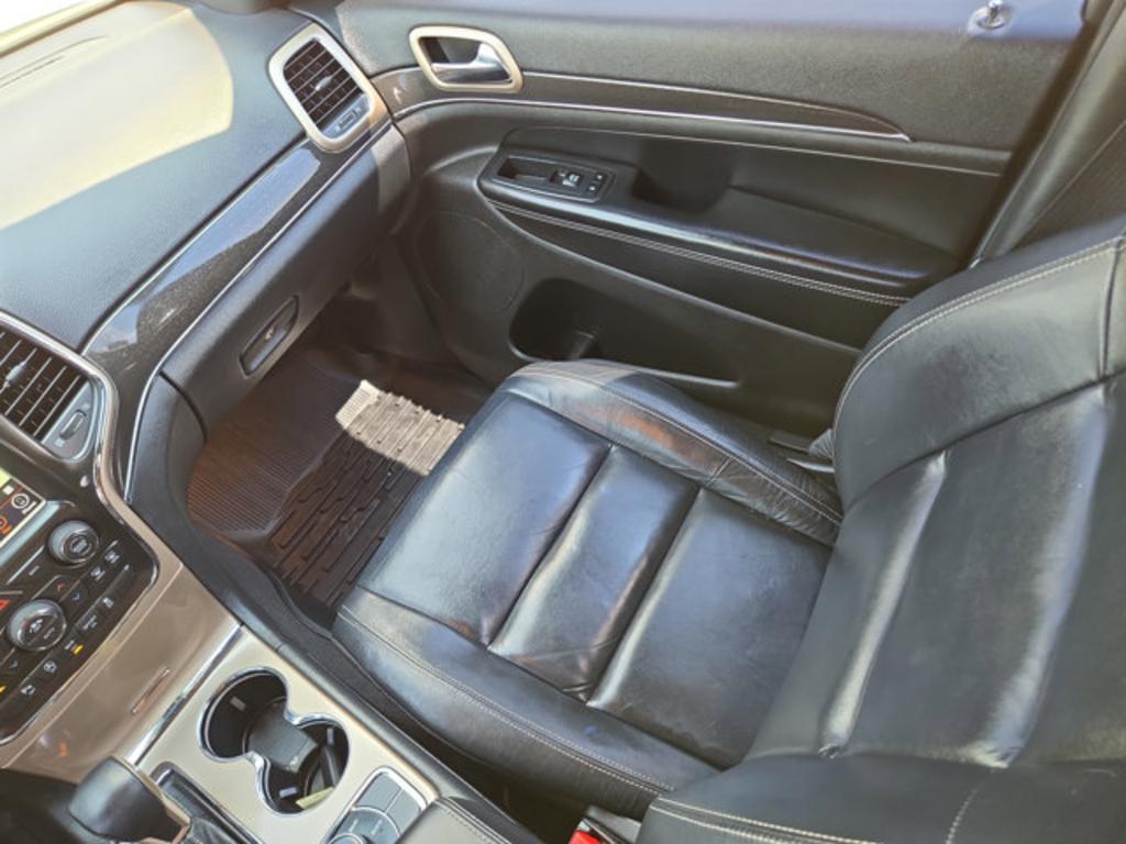 2017 Jeep Cherokee - $15,999