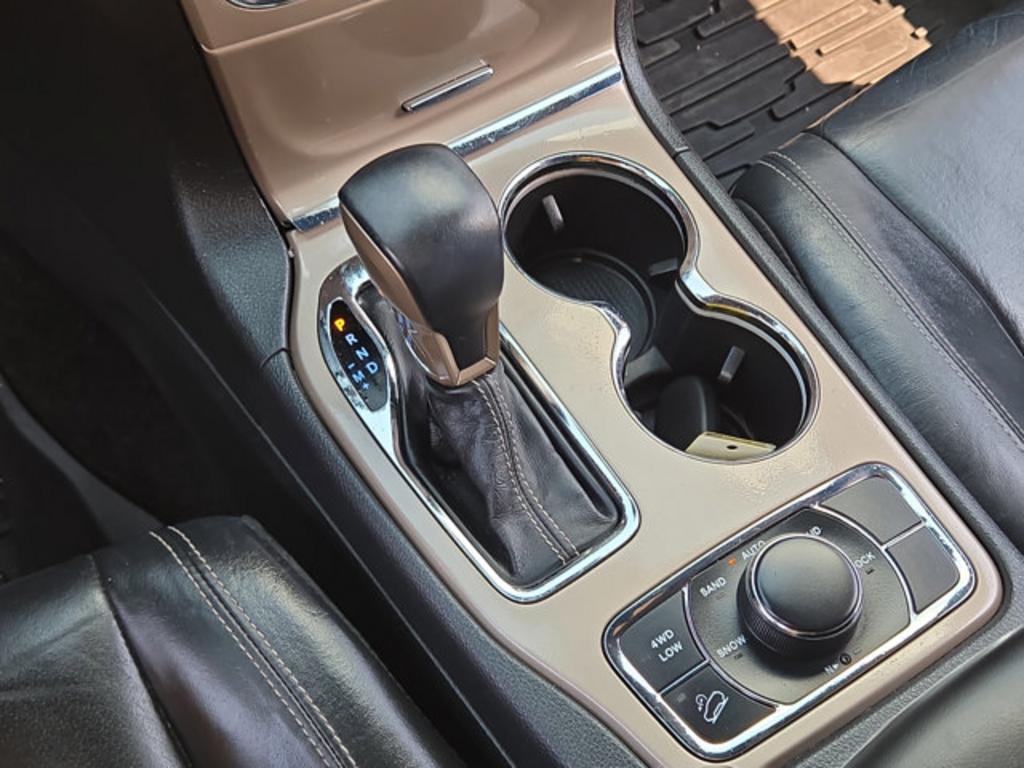 2017 Jeep Cherokee - $15,999