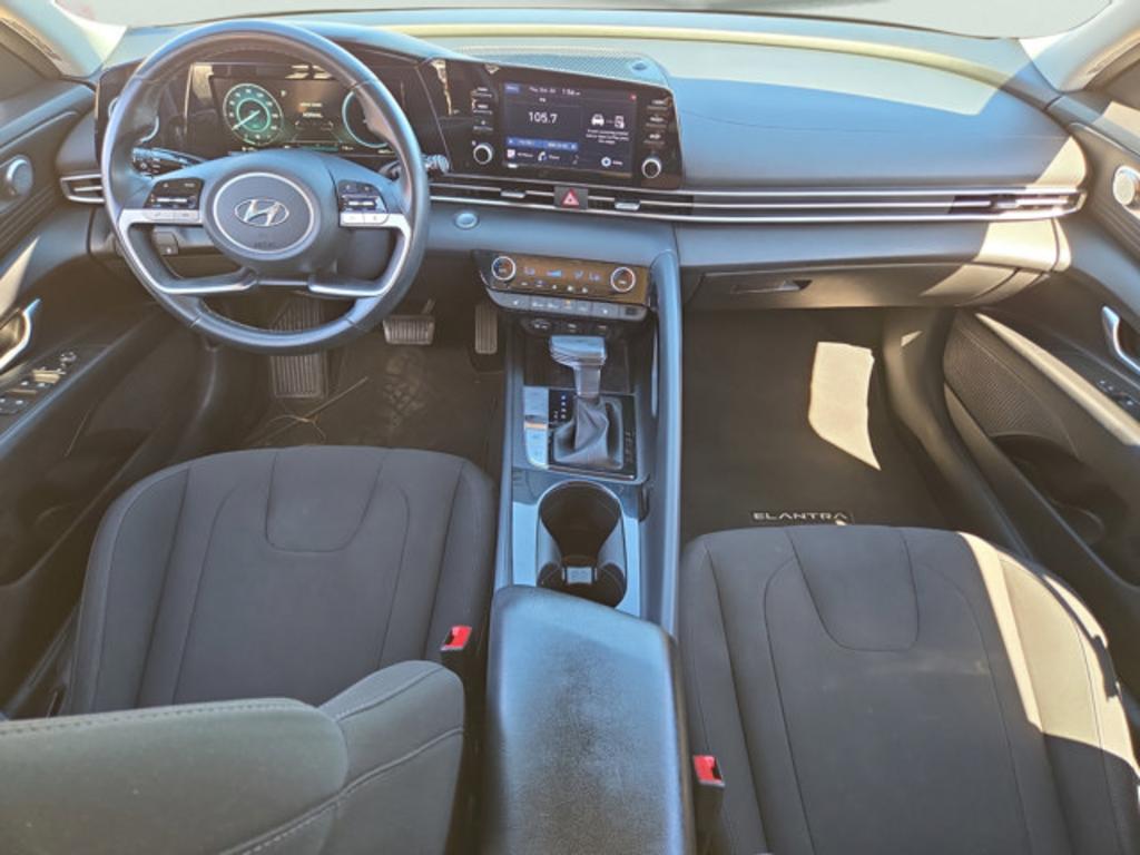 2022 Hyundai Elantra - $15,999