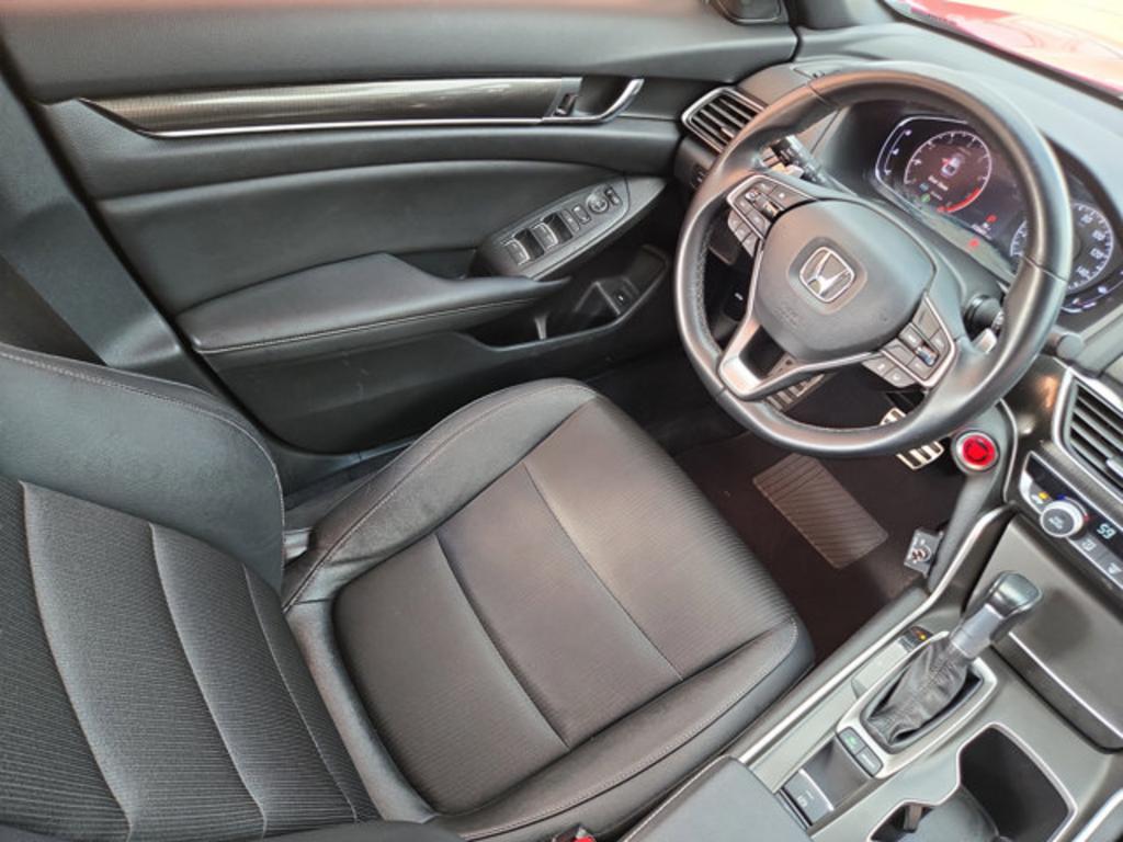 2019 Honda Accord - $18,999