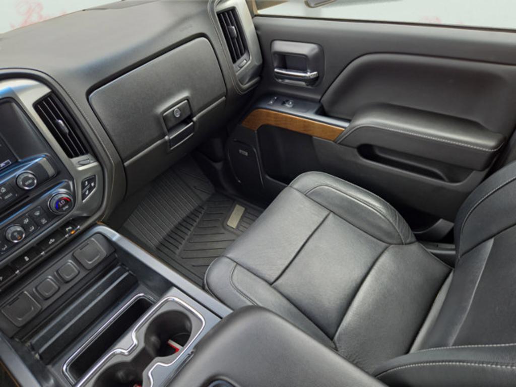 2018 Chevrolet Silverado 1500 - $28,999