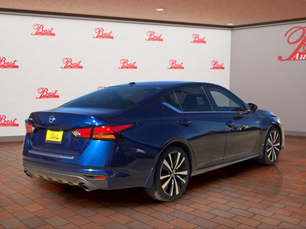 2021 Nissan Altima - $20,999